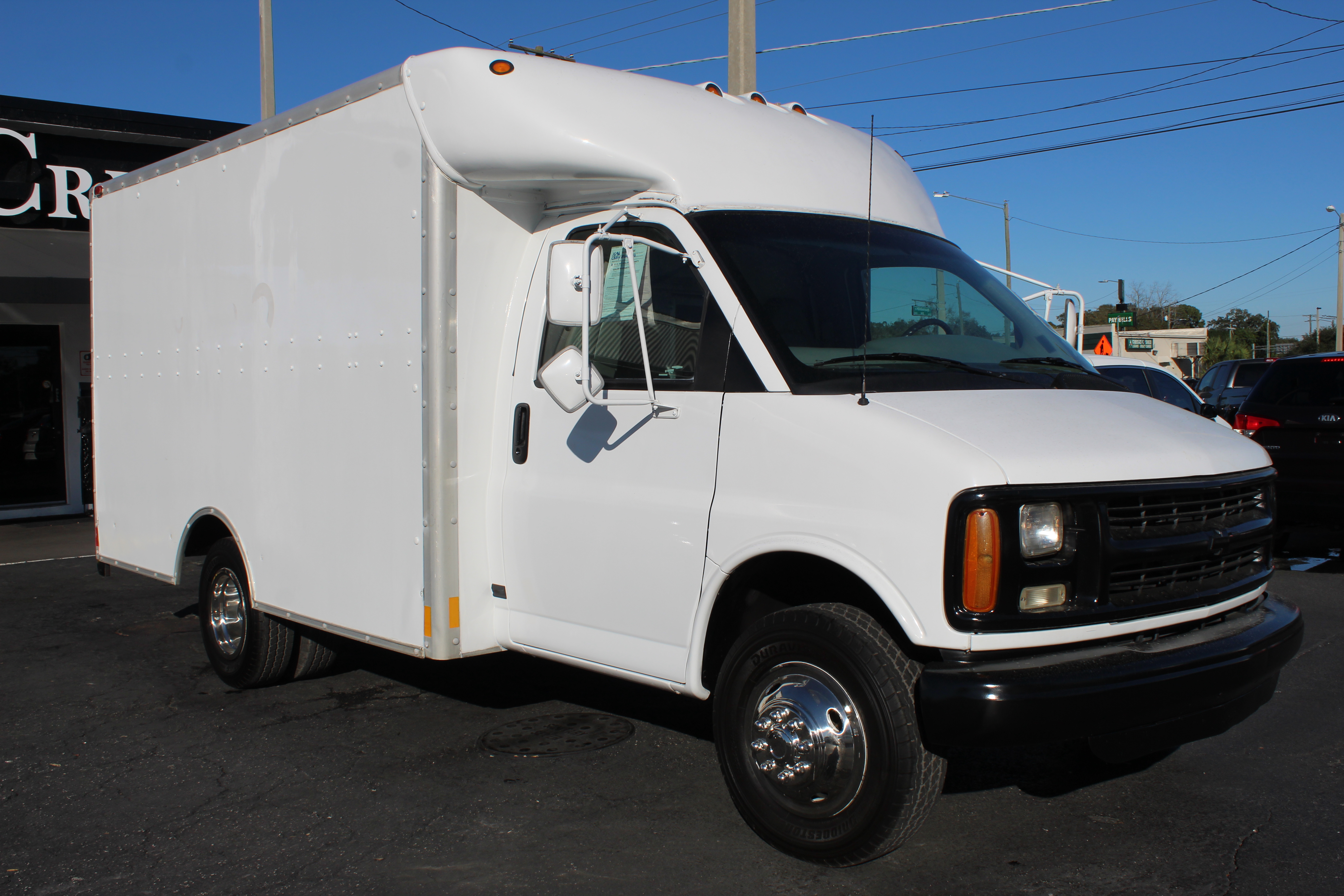 Chevrolet express cutaway