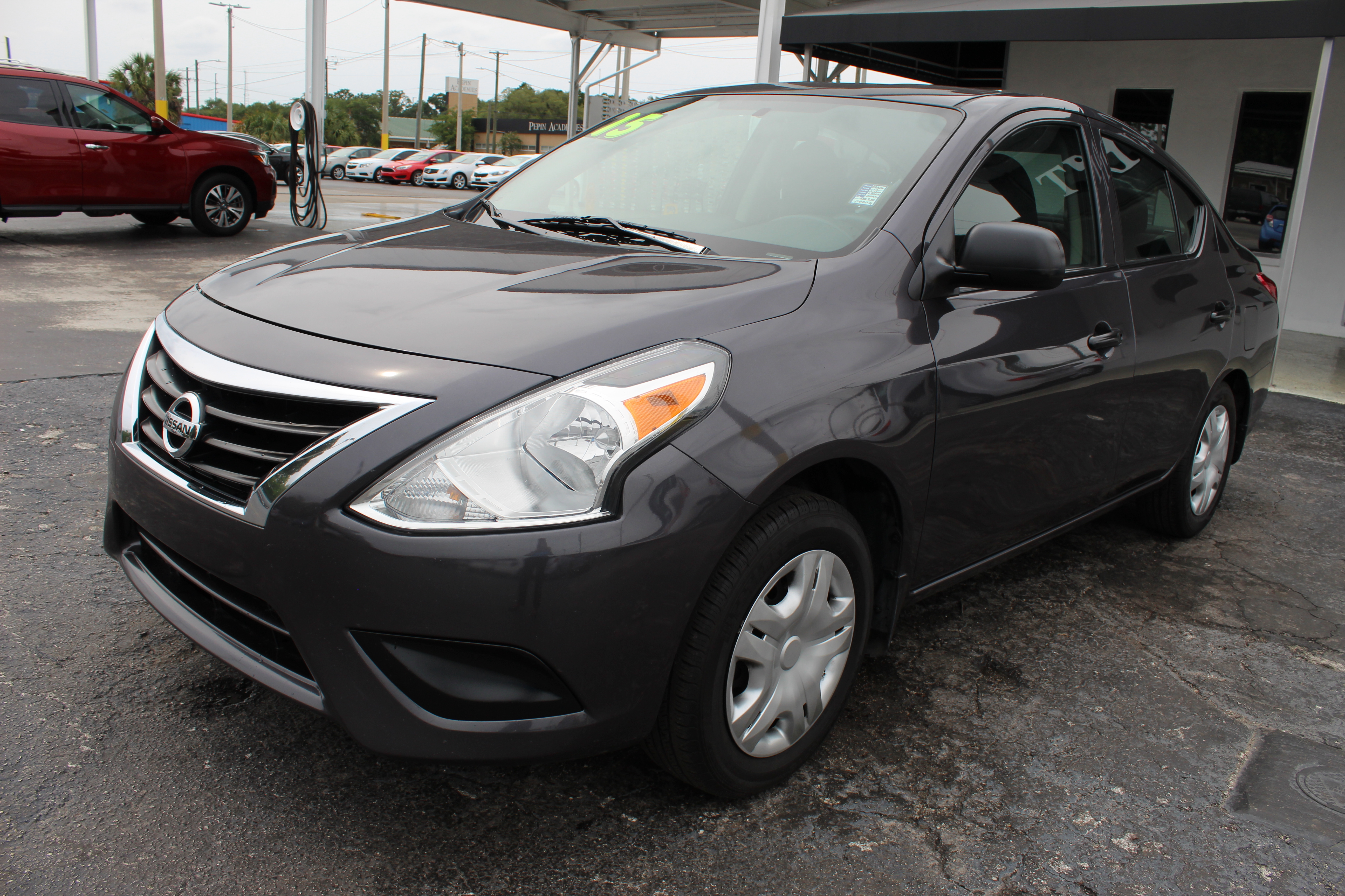 Nissan versa 2015