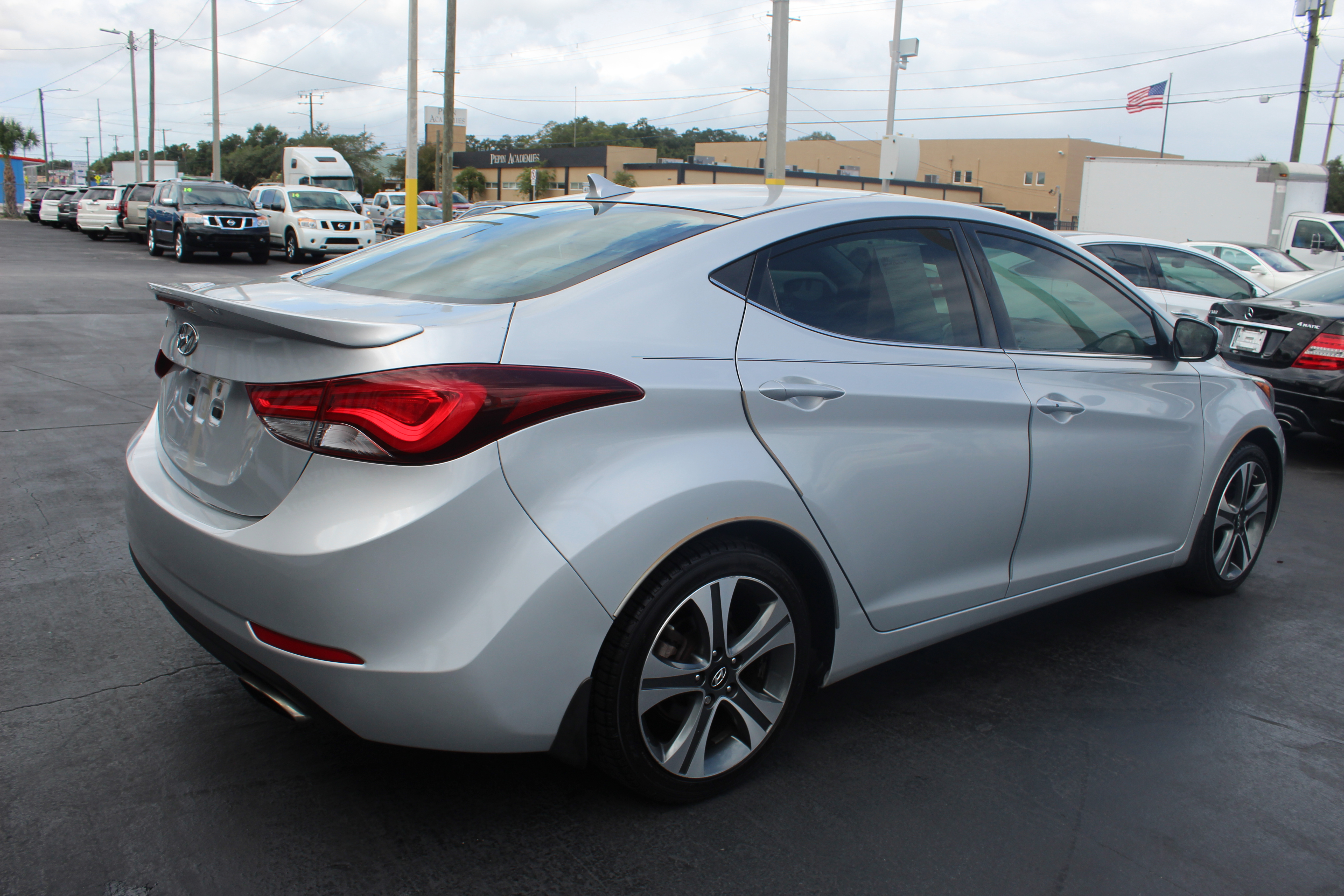 Pre Owned 2015 Hyundai Elantra Sport Front Wheel Drive Sedan 4 Dr